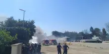 Bruciano le colline intorno a Caserta, Canadair in azione