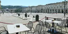 Caldo, è allarme afa e temperature oltre i 40 gradi: bollino rosso in venti città. Ma nel weekend arriva la tregua (e il maltempo)