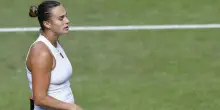 Sabalenka eliminata da Wimbledon, Anisimova vince in tre set e vola in finale: cosa è successo