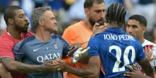 Psg sconfitto dal Chelsea, Luis Enrique perde la testa: colpisce Joao Pedro nascondendosi dietro Donnarumma