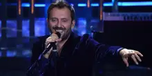 Cesare Cremonini a Roma: scaletta biglietti, date, orario, come arrivarci e gli ospiti. Ecco cosa sapere sui concerti allo stadio Olimpico