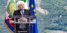 Sergio Mattarella con un cerotto in fronte: ecco perché il Presidente si è mostrato così in Trentino