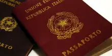 Passaporti, qual è il migliore per viaggiare? Il più potente è di Singapore, l'Italia è terza: ecco la classifica