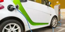 L?Italia in coda nell?Ue per le auto a batteria. In partenza gli incentivi per le elettriche
