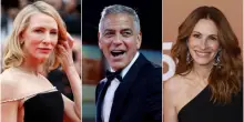 Venezia 2025, tutti i vip presenti: da George Clooney e Julia Roberts a Emma Stone e Jude Law, le star sul red carpet