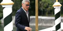 George Clooney sta male: l'attore assente a Venezia per la conferenza stampa. Perché potrebbe saltare il red carpet