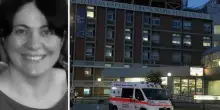 Dolore alle gambe, Valentina Salmistraro (mamma di due figli) va all'ospedale e muore a 46 anni dopo alcuni giorni di ricovero. Il marito: &laquo;Denuncio&raquo;