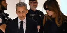 Sarkozy andrà in carcere: 5 anni per finanziamenti elettorali ricevuti da Gheddafi. L'ex presidente: «In prigione a testa alta»