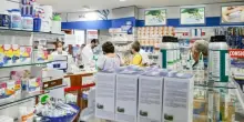 Uomo salvato da un infarto in farmacia: era appena entrato per fare un test al cuore