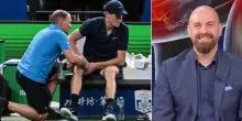 Jannik Sinner, i crampi colpa della dieta e del suo team? Il fisiatra: «Serve stabilire un protocollo secondo la perdita di sudore»