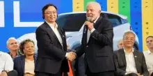 Byd conquista il Brasile e Lula: inaugurato mega impianto ex Ford produrrà 600mila ibridi