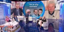 Massimo Lovati provoca Bruno Vespa che si infuria: «Non siamo un programma di intrattenimento. Vede qualcuno che apre pacchi?»