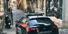 Napoli, doppio agguato ai Quartieri Spagnoli: arrestati un 46enne, una 21enne e due minori