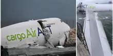 Aereo cargo esce di pista in fase d'atterraggio e finisce in mare: due morti