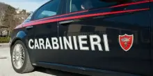 Terzigno, accoltella la vicina di casa al petto: arrestato 40enne, l'aggressione per una lite condominiale