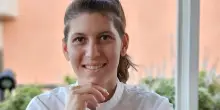 Irene Tolomei: «Da Bake Off a Villa Crespi con Cannavacciuolo, ora sono pastry chef di Aroma e il capo del mio fidanzato. Amo la tv, ma tornerei come giudice»