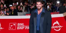 Can Yaman: «Ho perso più di dieci chili in un mese con il digiuno intermittente. Incidente sul set di Sandokan, sono rimasto intrappolato sott'acqua»