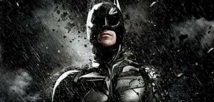 Perché se ci troviamo di fronte a un supereroe ci sentiamo più altruisti? Merito dell'effetto Batman
