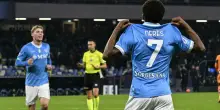 Neres domina Napoli-Atalanta, chi è: età, altezza, carriera, stipendio. L'arresto in Brasile, l'approdo in Italia