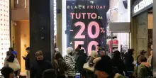 Black Friday, vola l?online ma è boom di truffe: come proteggersi, cosa si compra e quanto si spende