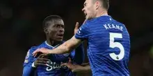 Gueye, follia in Manchester United-Everton: espulso per uno schiaffo al compagno di squadra