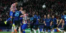 Atletico Madrid-Inter 2-1, le pagelle: Gimenez (7) gela i nerazzurri, Zielinski (7) finalizza una super azione. Calhanoglu e Lautaro (5)