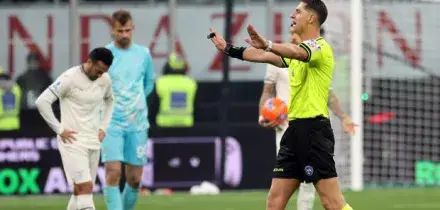 Milan-Lazio, il rigore per i biancocelesti non c'era (ma non era nemmeno fallo per i rossoneri): il varista verrà fermato