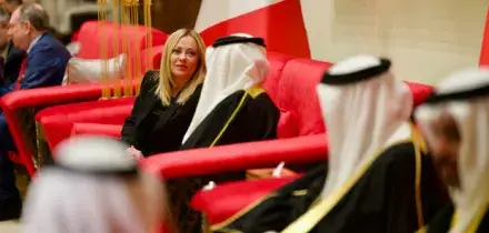 Guerra, Meloni: «Entro fine anno decreto armi a Kiev. Cavo Dragone? In questa fase misurare bene le parole»