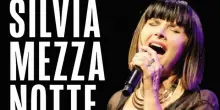 Silvia Mezzanotte rende omaggio a Mina con un recital emozionante al Teatro Lirico di Milano