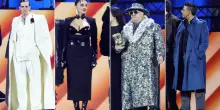 X Factor 2025, i look dei giudici: Jake La Furia boss effetto Rita De Crescenzo, Paola Iezzi serata trasgressiva a Ibiza, Achille Lauro gentleman, Gabbani sobrio