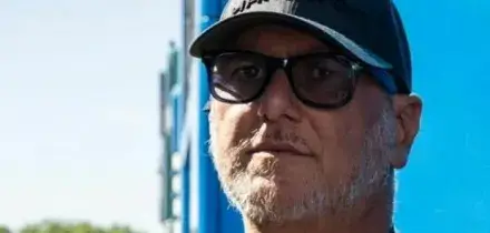 Carlo Vanzini, il telecronista Sky: «Ho un tumore al pancreas, mia sorella morì dello stesso male. Sono gonfio e pelato, sui social pensavano a un cambio look»