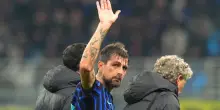 Inter, Acerbi out almeno un mese: si rivedr&agrave; solo nel 2026. Calhanoglu spera nella Supercoppa Italiana