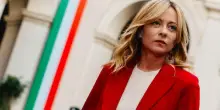 Premio Thatcher a Meloni che cita la Lady di ferro: «In cima si pianta la bandiera»