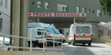 Mal di testa da giorni, ragazza di 19 anni va in ospedale e muore dopo poche ore. Tragedia a Manduria