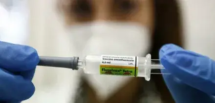 L'influenza corre, &egrave; in anticipo di 4 settimane in tutta Europa (colpa di un ceppo virale)