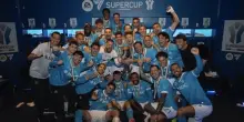 Il Napoli festeggia la Supercoppa: un gruppo, un sogno, una piazza virtuale