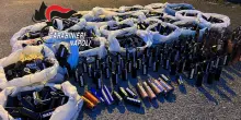 Capodanno a Napoli, maxi sequestro di botti illegali: arrestate 3 persone