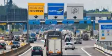 Autostrade, sigarette, diesel e pacchi. Raffica di rincari con il nuovo anno