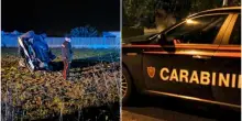 Auto finisce fuoristrada, 24enne alla guida muore sul colpo. In fin di vita l'amico di 21 anni