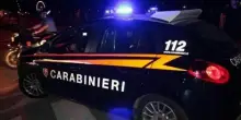 Napoli, tre minorenni arrestati per tentata rapina: aggredirono un 17enne con un coltello