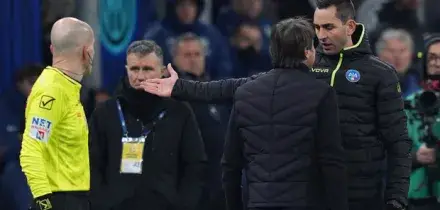 Conte prende due giornate di squalifica: dal pallone calciato alle frasi nel tunnel degli spogliatoi. Ecco quali partite salta