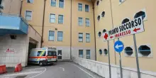 Avellino, paziente muore in reparto: ma l?ospedale non avverte i familiari