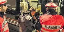 Carte false per le patenti, sotto inchiesta 50 persone: la scoperta dopo che un uomo si &egrave; presentato ubriaco alla visita