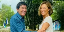 Gianni Morandi, la casa in collina a Bologna: l'orto, la cucina in pietra, il living con camino, il nido d'amore con Anna Dan
