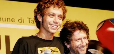 Valentino Rossi su pap&agrave; Graziano: &laquo;I soldi non c'entrano. Sono preoccupato &egrave; come se non avessi pi&ugrave; un padre&raquo;