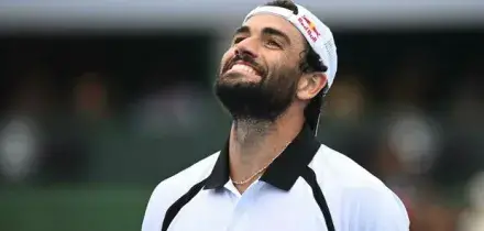Berrettini si ritira dagli Australian Open per un infortunio: &laquo;Non sono pronto a competere al meglio per cinque set&raquo;