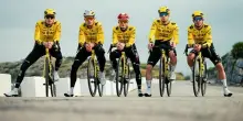 Da Boscoreale al Tour de France: Vingegaard, Van Aert e Vos corrono con una firma campana addosso