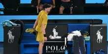 Australian Open, gli otto minuti di Sinner che nessuno ha visto tra crampi e solitudine