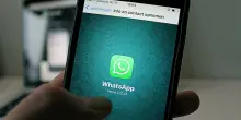 WhatsApp senza pubblicit&agrave;? S&igrave;, ma a pagamento. Ecco cosa cambia e da quando