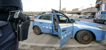 Napoli, blitz all'alba a Scampia: scacco ai nuovi ras della droga, 28 arresti